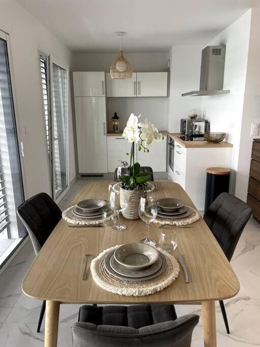 Magnifique Appartement A La Frontiere Suisse Сен-Луи Екстериор снимка